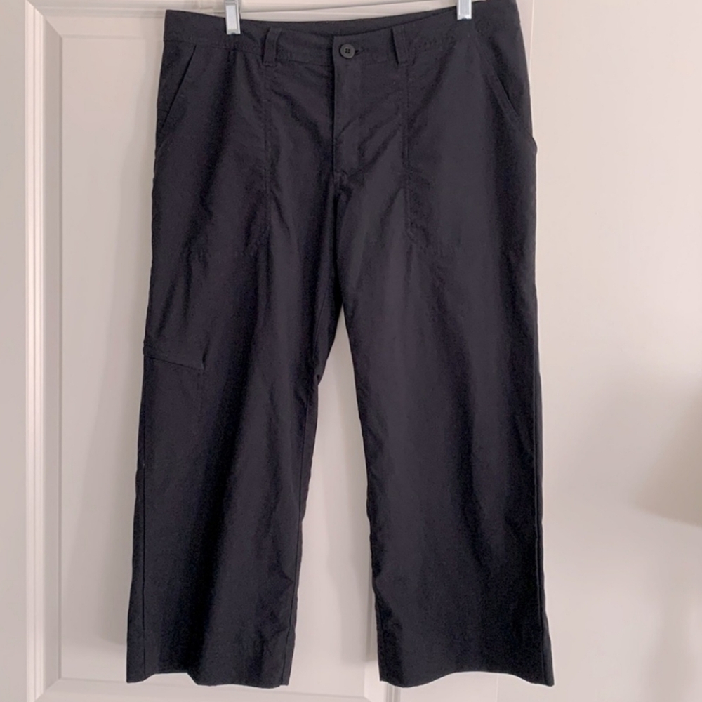 Patagonia Black Nylon Cropped Outdoor Hiking Pants